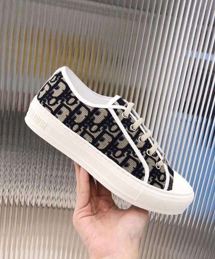 Shop Authentic Dior Collection - Designer Bags, Sneakers, Ready-to-Wear & Accessories for Men Women