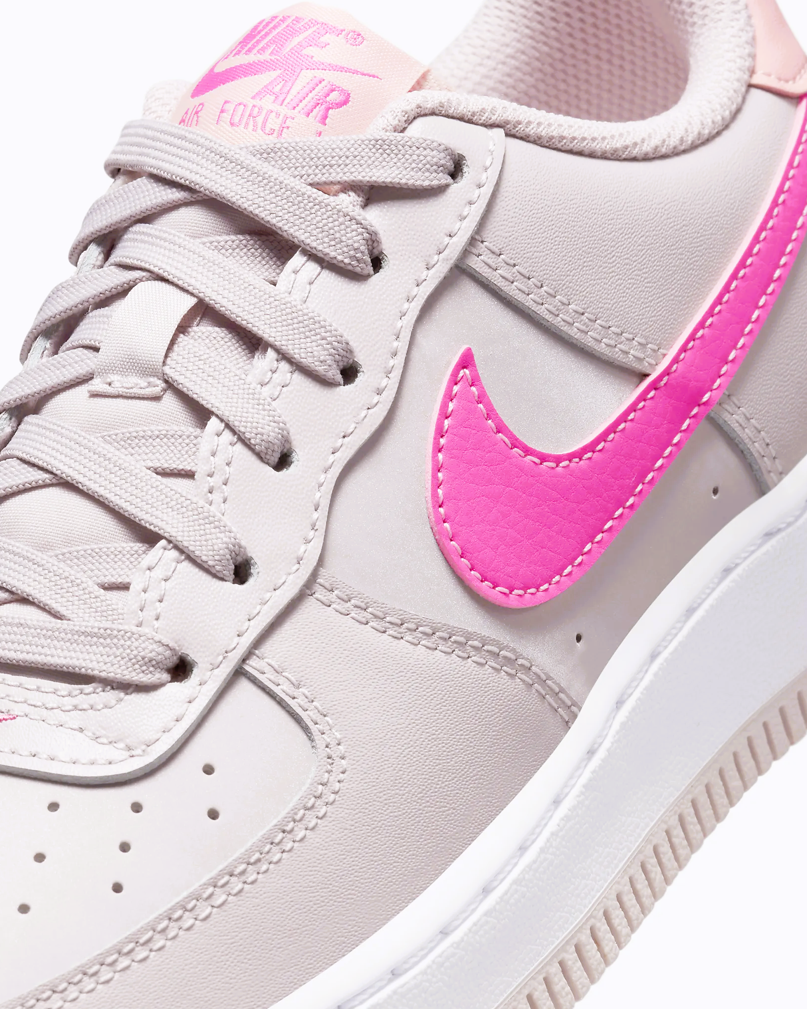 AIR FORCE 1.