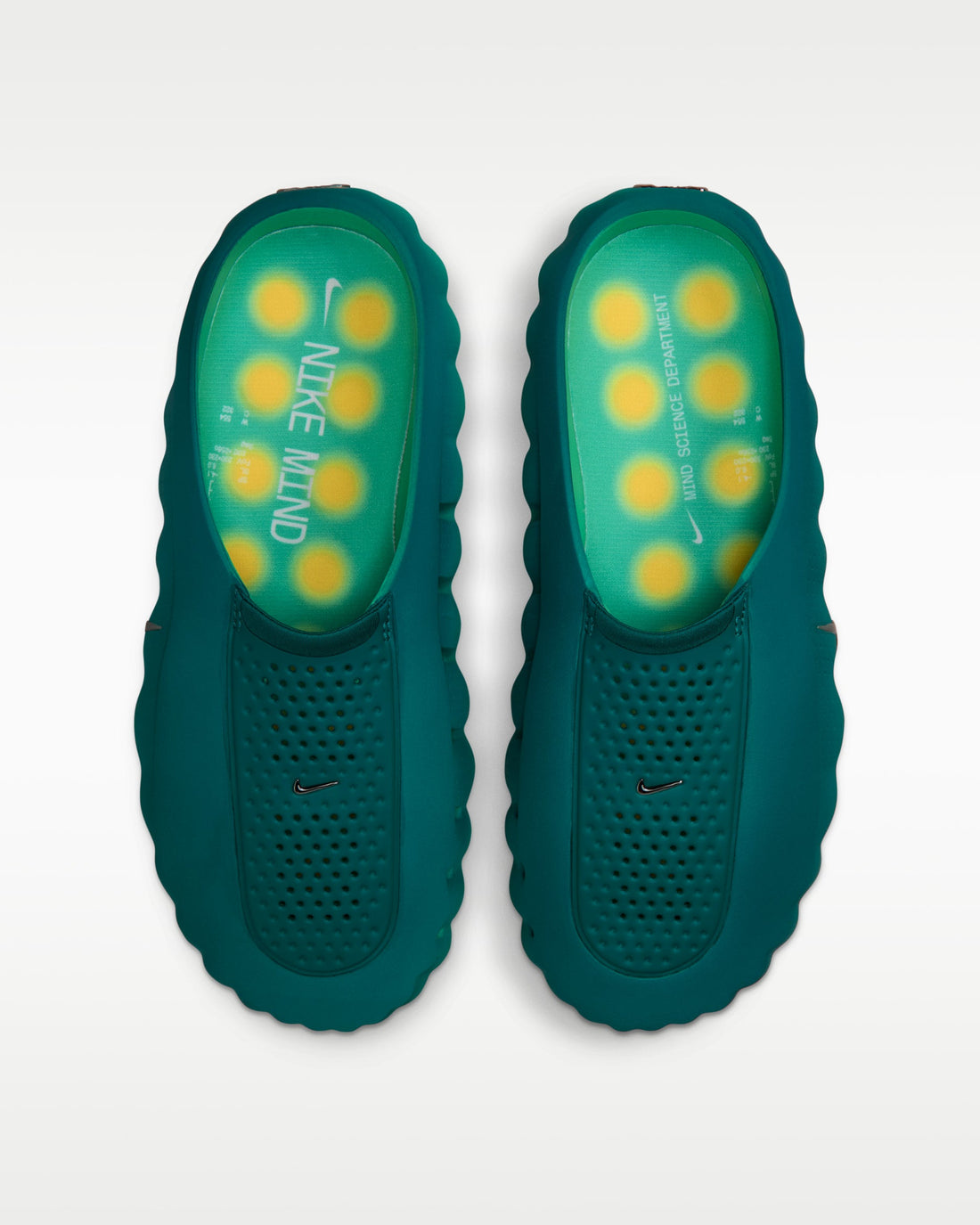Nike Mind 001
Men's Pregame Mules