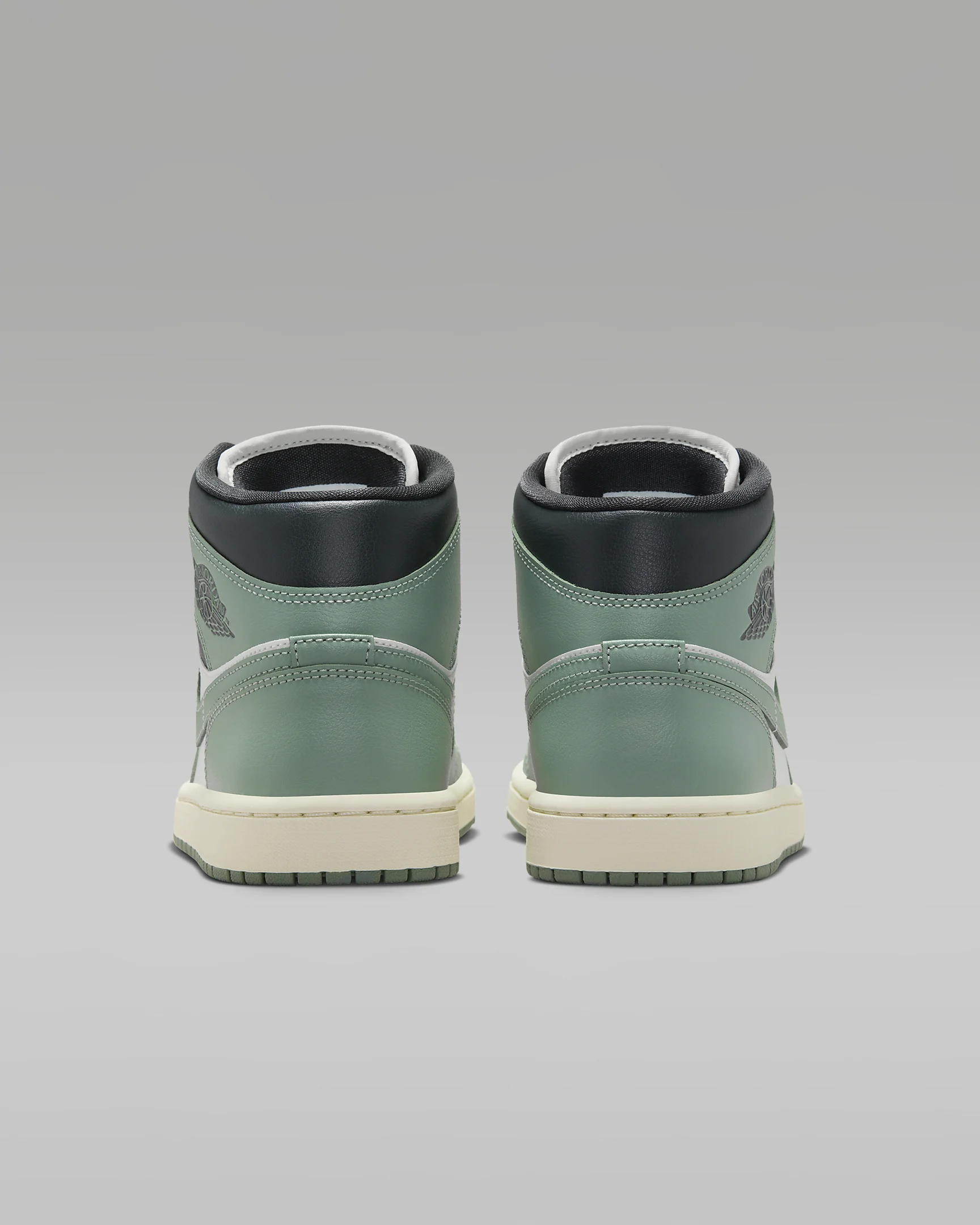 AIR JORDAN 1 Mid #
